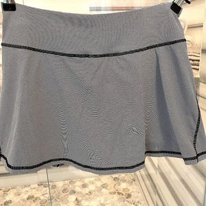 Kyodan Black and White Stripe Tennis Skort M/M